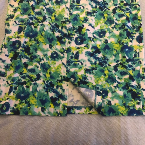 Skirt - Picture 2 of 2